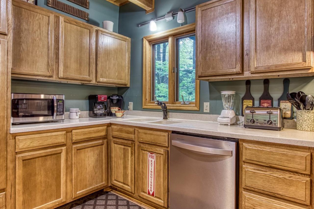 Mountain Lake Lodge, Hot Tub, Theater Room, 1089 Free Tickets Each Paid Day, Dollywood And More Sevierville Buitenkant foto