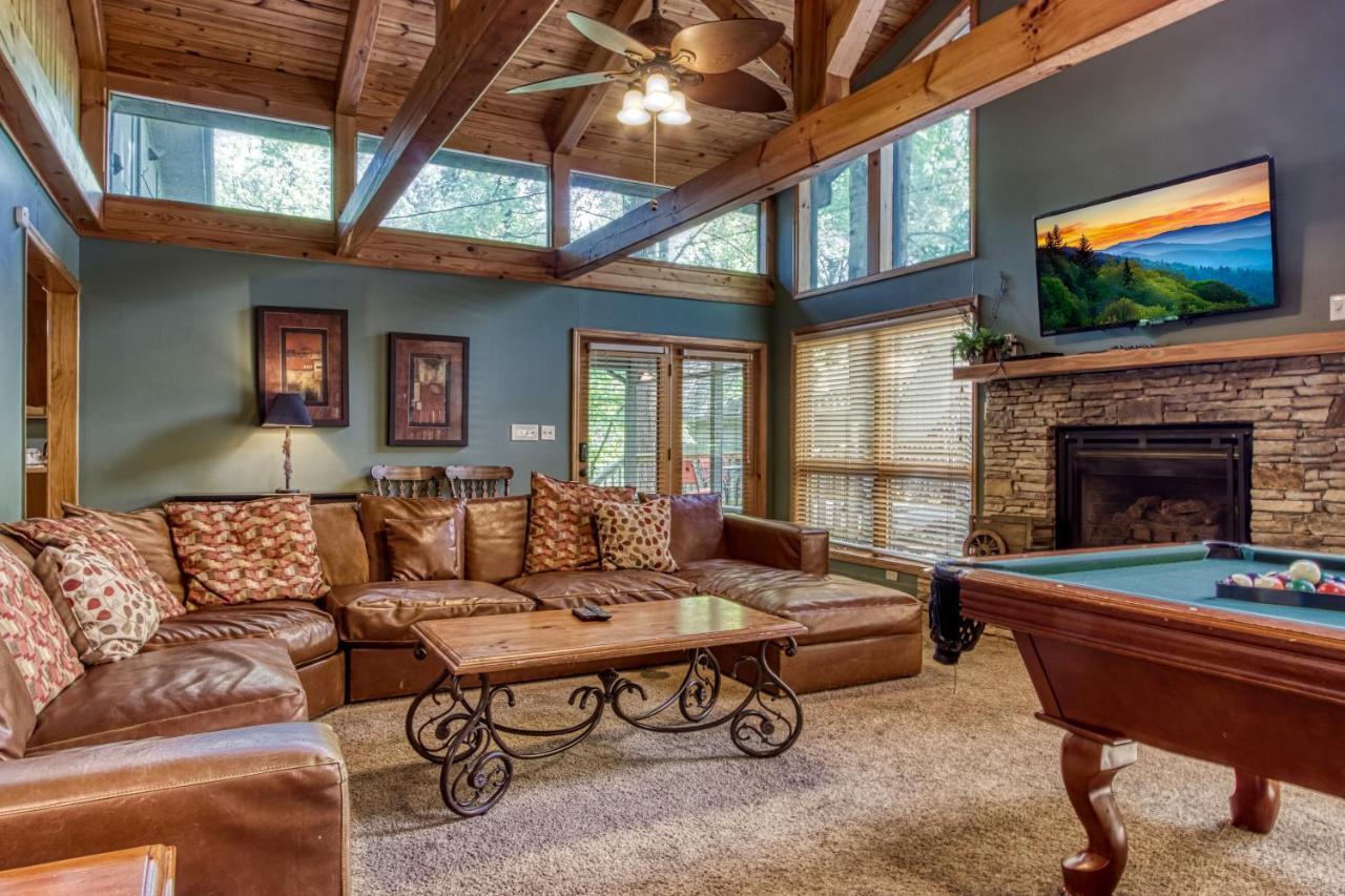 Mountain Lake Lodge, Hot Tub, Theater Room, 1089 Free Tickets Each Paid Day, Dollywood And More Sevierville Buitenkant foto