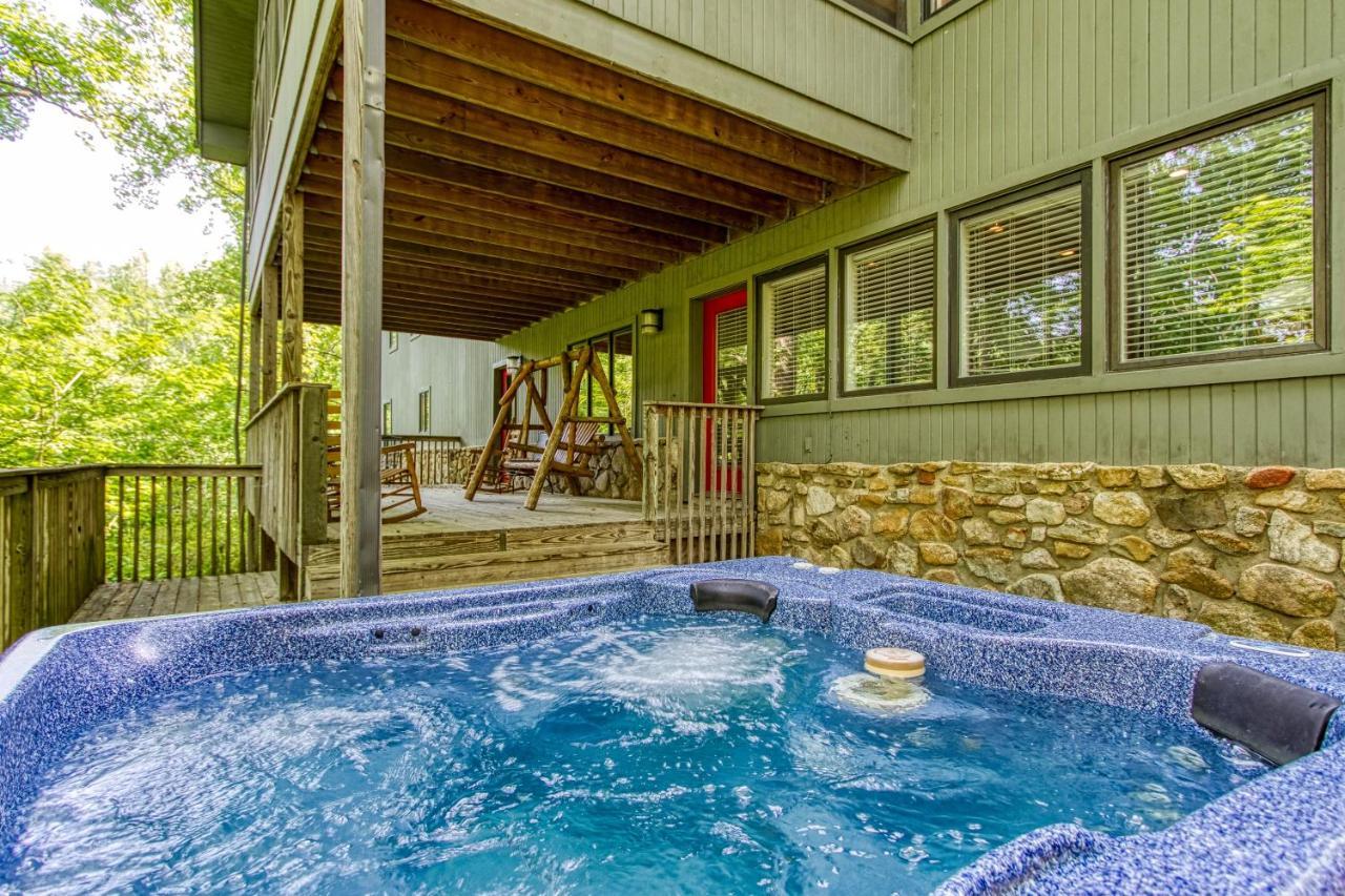 Mountain Lake Lodge, Hot Tub, Theater Room, 1089 Free Tickets Each Paid Day, Dollywood And More Sevierville Buitenkant foto